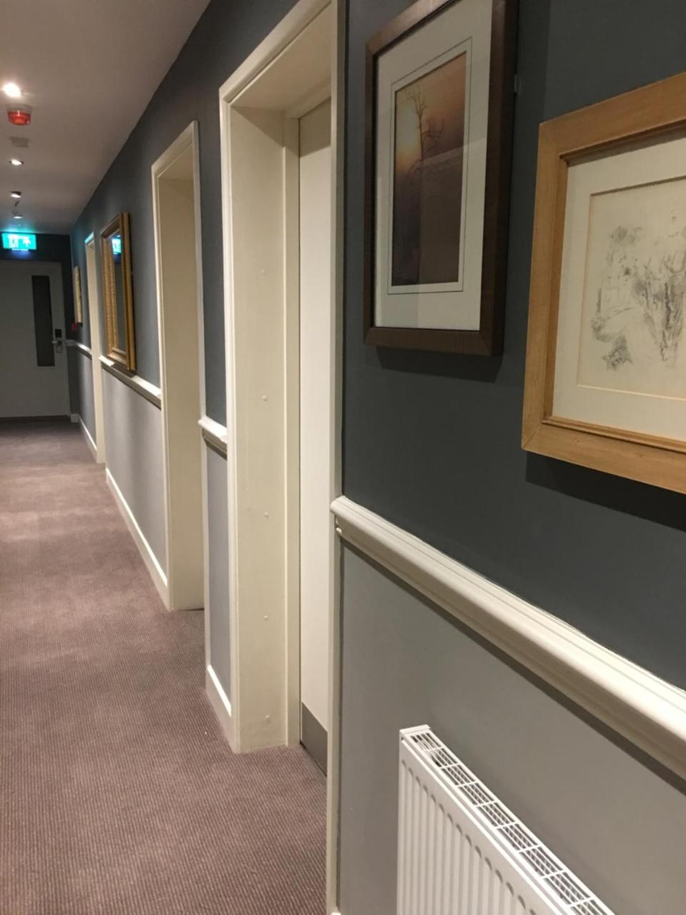 The Tower Arms Hotel Iver Luaran gambar